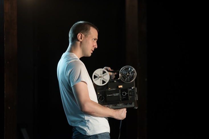 Ο Antonio Latella σκηνοθετεί τον «Γυάλινο Κόσμο» στο Θέατρο Τέχνης