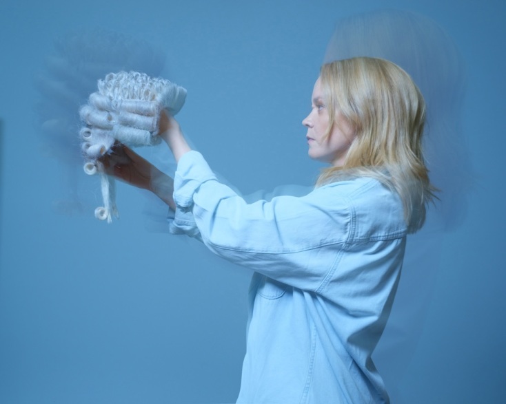 Η Λένα Παπαληγούρα στο Prima Facie, θέατρο Πορεία