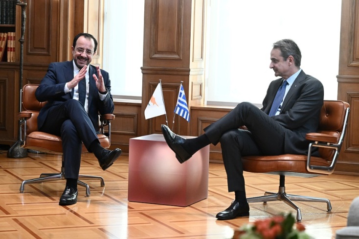 μητσοτακης και χριστοδουλιδης