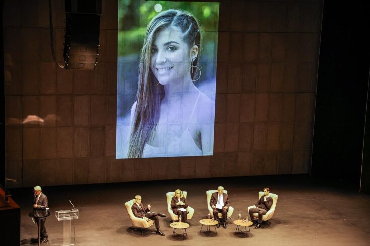 H K. Σακελλαροπούλου στην παρουσίαση του βιβλίου για την Εριέττα Μόλχο