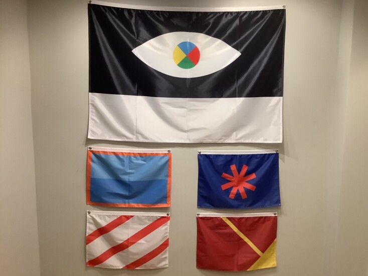 Ιωάννης Φετάνης, Waving Through Folklore