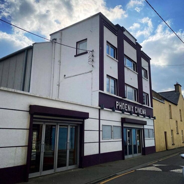 Ο ιστορικός κινηματογράφος Phoenix Cinema στην Ιρλανδία