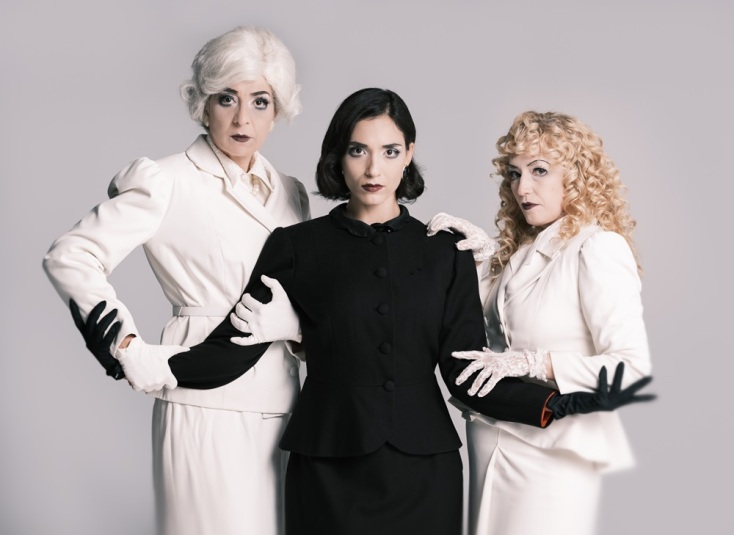 Ο τελευταίος Ασπροκόρακας: μια ξεκαρδιστική ανατρεπτική κωμωδία στο Εθνικό