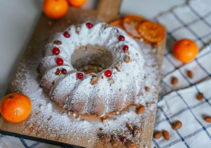 Κέικ πορτοκαλιού με σοκολάτα και καρύδια