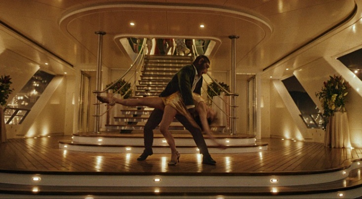 μαιμου, γυναικα, χορος