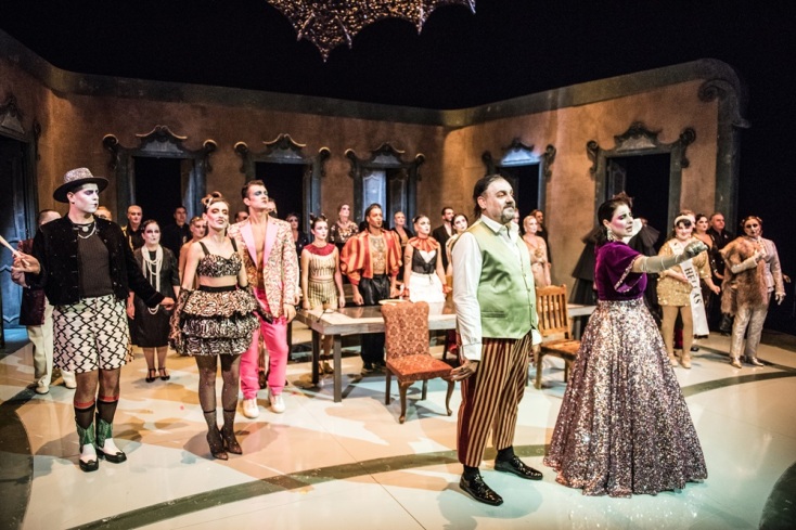 Ο Γιάννης Σκουρλέτης σκηνοθετεί τη «Νυχτερίδα» του Στράους στο Ολύμπια