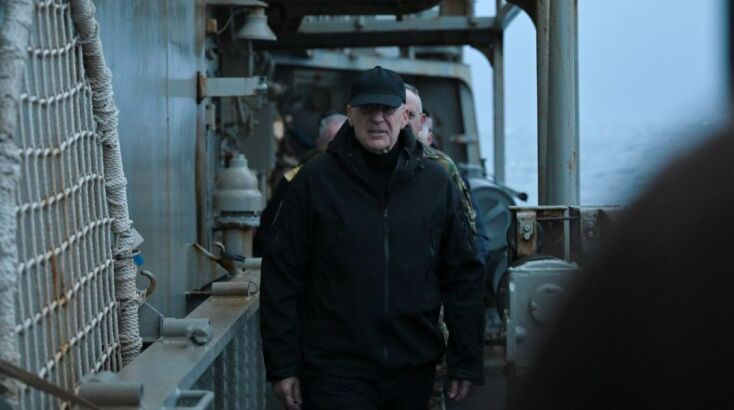 Επίσκεψη Ν. Δένδια εν πλω στη φρεγάτα «Ψαρά»