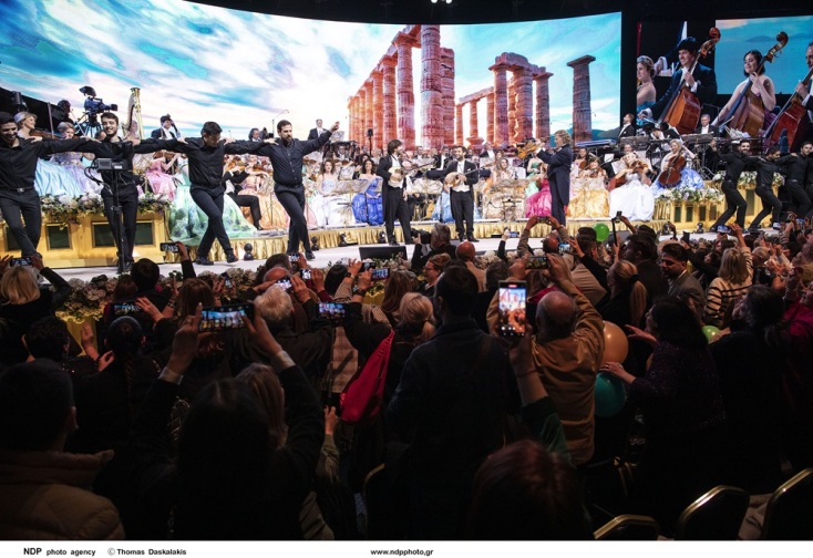 Ο Αντρέ Ριέ προσθέτει και δεύτερη συναυλία στο ΟΑΚΑ τον Μάρτιο