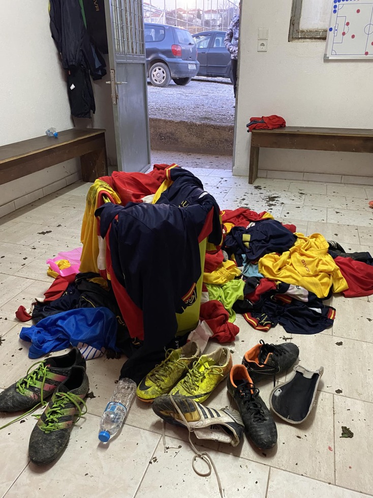 Τις Δευτέρες είμαστε όλοι Βίλατζ Γιουνάιτεντ