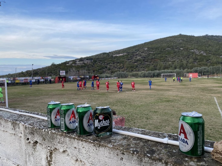 Τις Δευτέρες είμαστε όλοι Βίλατζ Γιουνάιτεντ