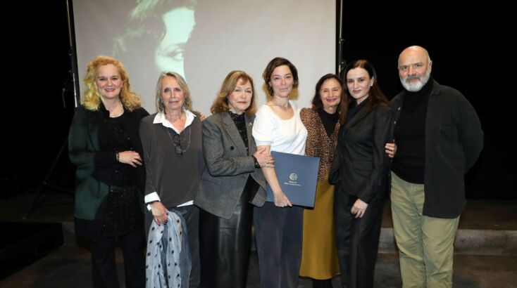 Η ηθοποιός επιλέχθηκε από μία ειδική επιτροπή 