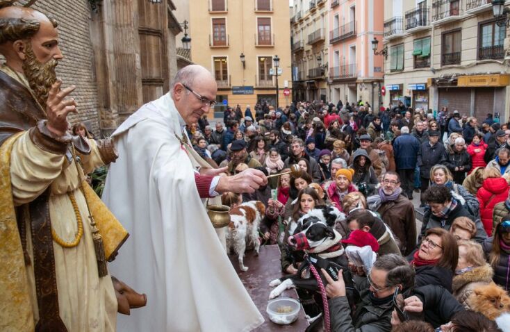 Ισπανία: Όλα τα ζωντανά του κόσμου έλαβαν την ευλογία του «προστάτη τους» Αγίου Αντωνίου