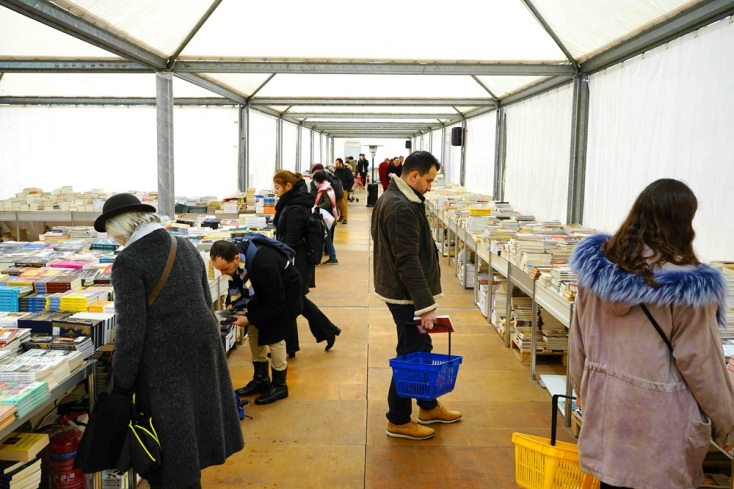 28o Παζάρι Βιβλίου στην Πλατεία Κλαθμώνος