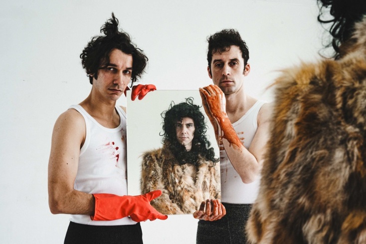 «Αντικείμενα» στο θέατρο Ροές