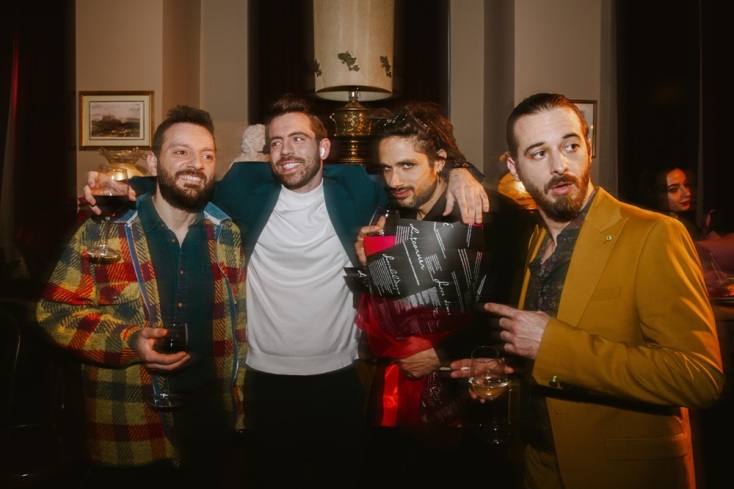 To Merde του Suyako στο Δημοτικό Θέατρο Πειραιά