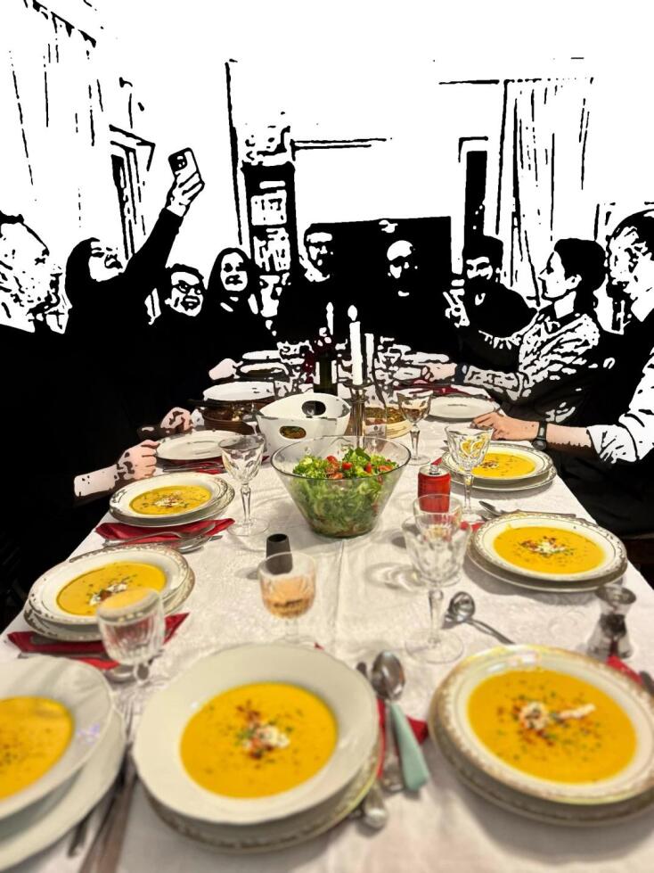 Πρόσκληση σε δείπνο με θέμα τη φιλία