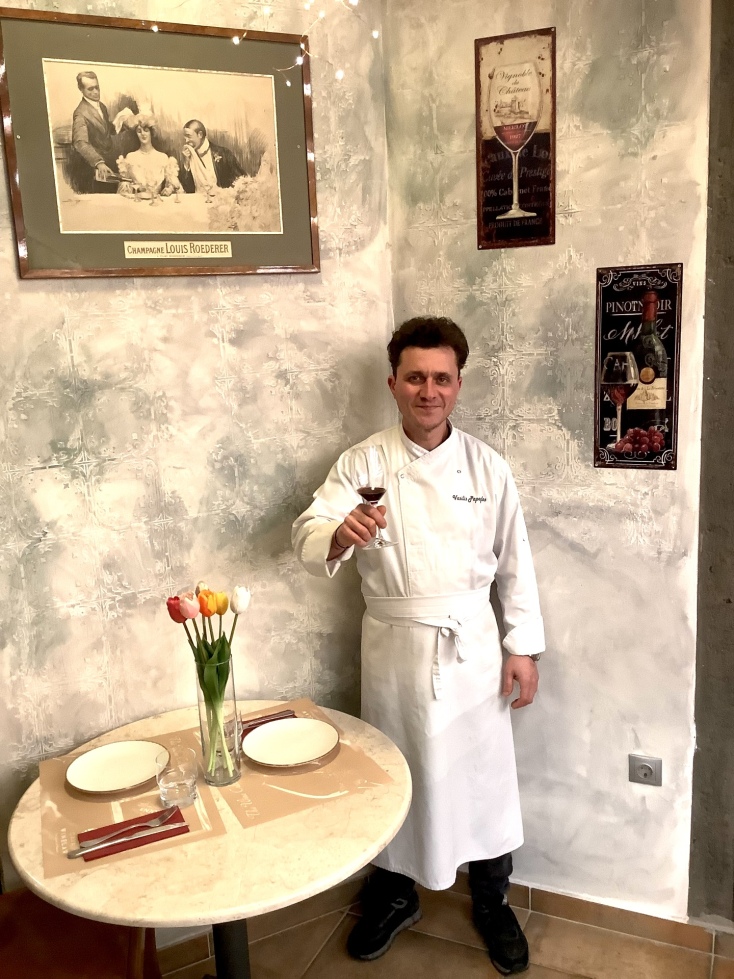 Ο σεφ Βασίλης Παπάγγελος