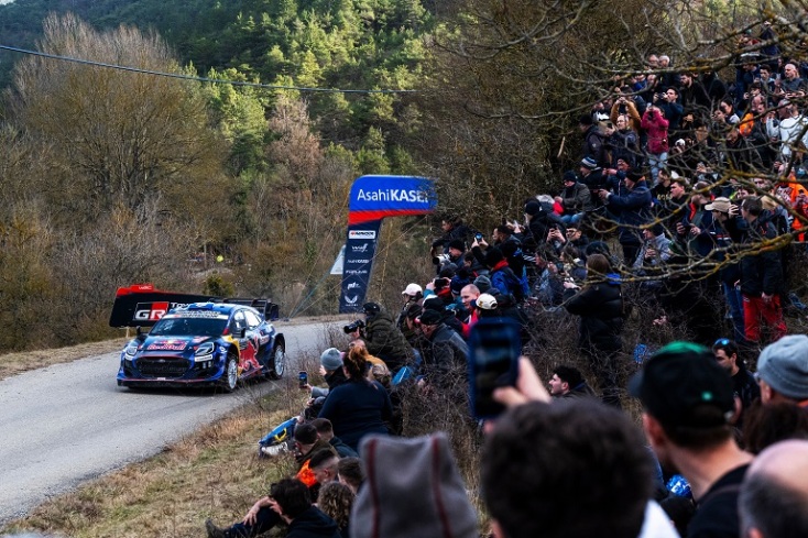 σπορ οχημα στο Ράλλυ Μόντε-Κάρλο