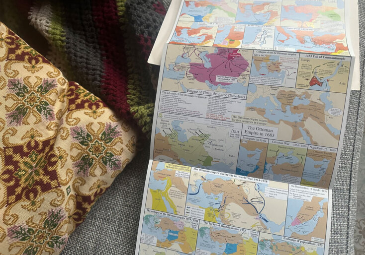 Κοιτάω τους χάρτες και σκέφτομαι