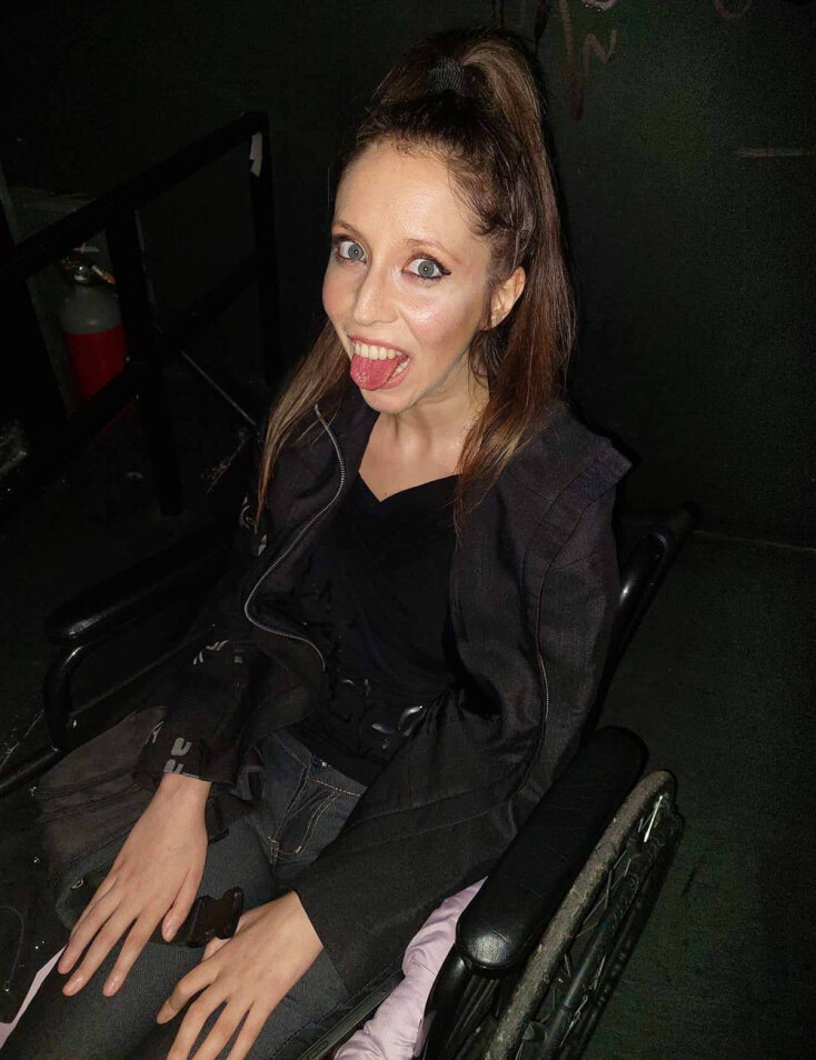 Μaria Rolls | Μαρία Χατζηιωάννου