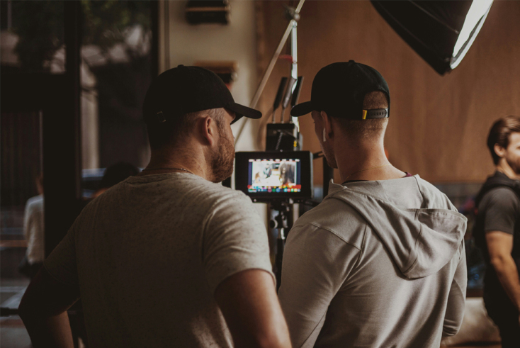 Πες μου τι φοράς να σου πω σε ποια φυλή ανήκεις