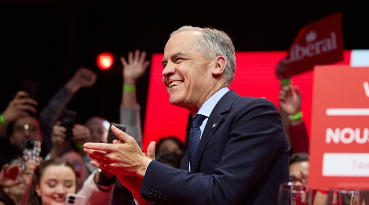 «Πυρά» Κάρνεϊ κατά Τραμπ: Να μη ξεχάσουμε την αμερικανική «προδοσία»