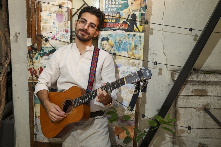 Papazó και Voice 102,5 στην πλατεία Δεξαμενής