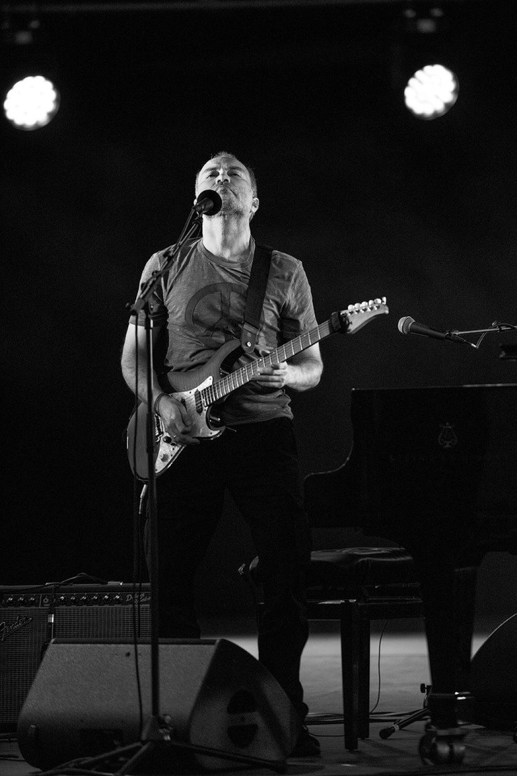 Ο Περικλής Κανάρης είναι ο καλλιτεχνικός διευθυντής στο Διεθνές Μουσικό Φεστιβάλ Near and Far στο Καστελόριζο