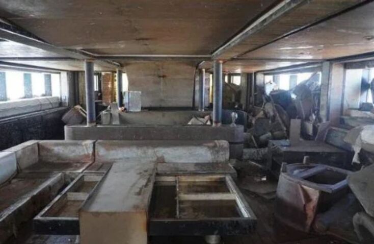 Το εσωτερικό του Bayesian αποκαλύπτεται για πρώτη φορά μετά την ανέλκυση του από τον βυθό της Σικελίας