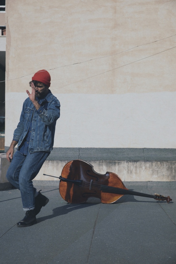 Ο Πέτρος Κλαμπάνης στον Κήπο του Μεγάρου Μουσικής Αθηνών