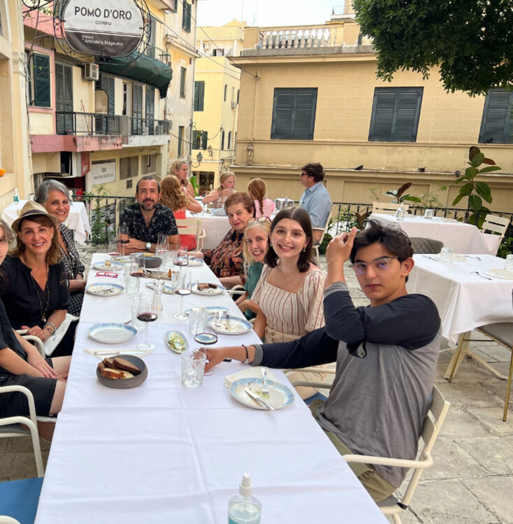 Νία Βαρντάλος: Το φαγητό είναι η πιο έντονη ανάμνησή μου από την Κέρκυρα