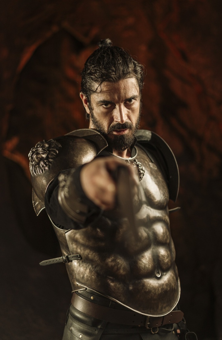 Ο Δημήτρης Γκοτσόπουλος στον Φιλοκτήτη του Σοφοκλή σε σκηνοθεσία Γιώργου Κιμούλη