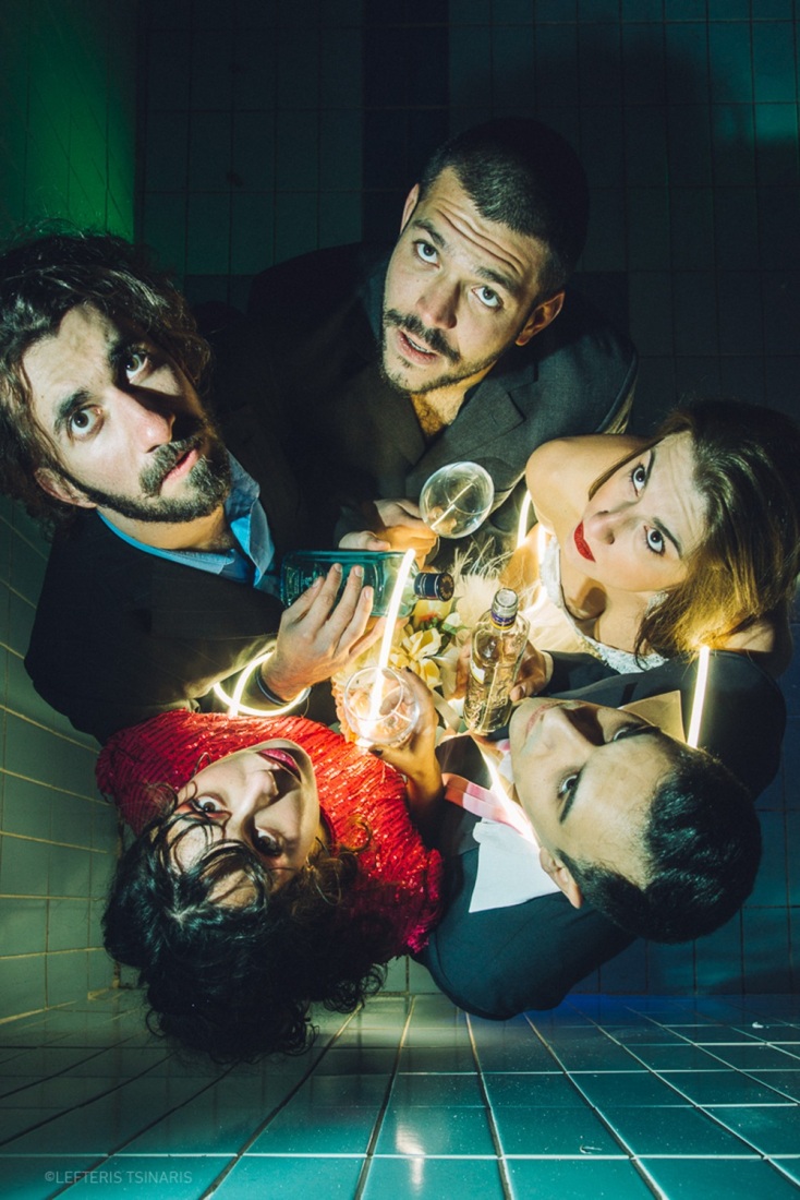 Οι μεθυσμένοι του Ιβάν Βιριπάγιεφ στο Olvio