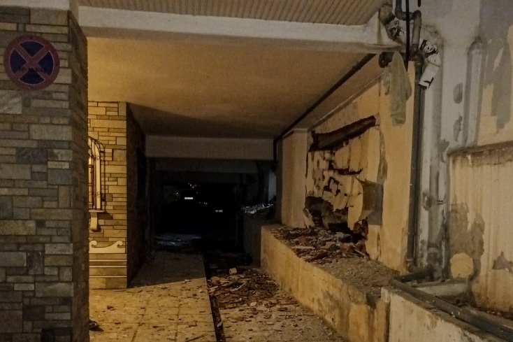 Θεσσαλονίκη, είσοδος πολυκατοικίας