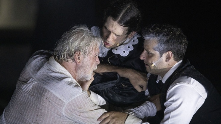 Εξαντλήθηκαν μέσα σε 48ώρες και τα 5.000 εισιτήρια του Ηρωδείου για τον Οιδίποδα του Γιάννη Χουβαρδά