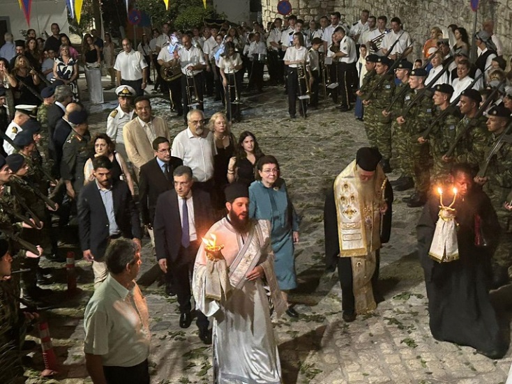 Η Λίνα Μενδώνη στη Σάμο