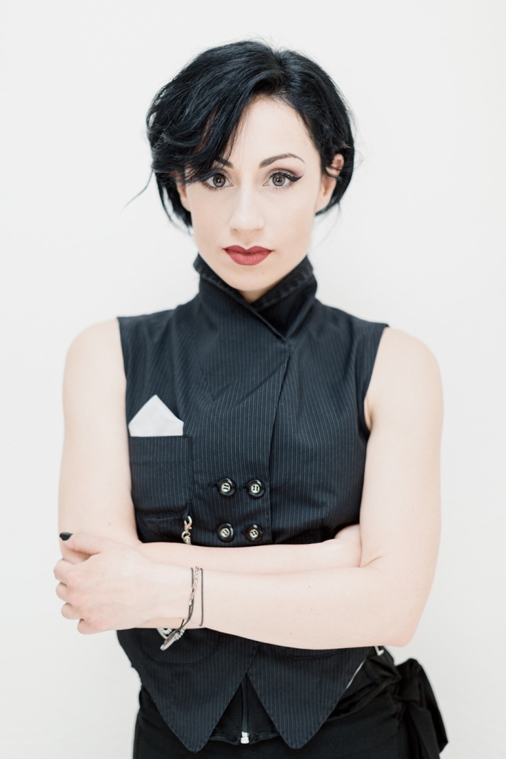 H Aφροδίτη Πατουλίδου ερμηνεύει τον «Βρυκόλακα εν Καβειρίω» στη Λήμνο