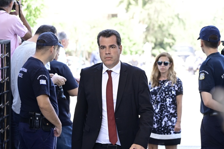 Θάνος Πλεύρης