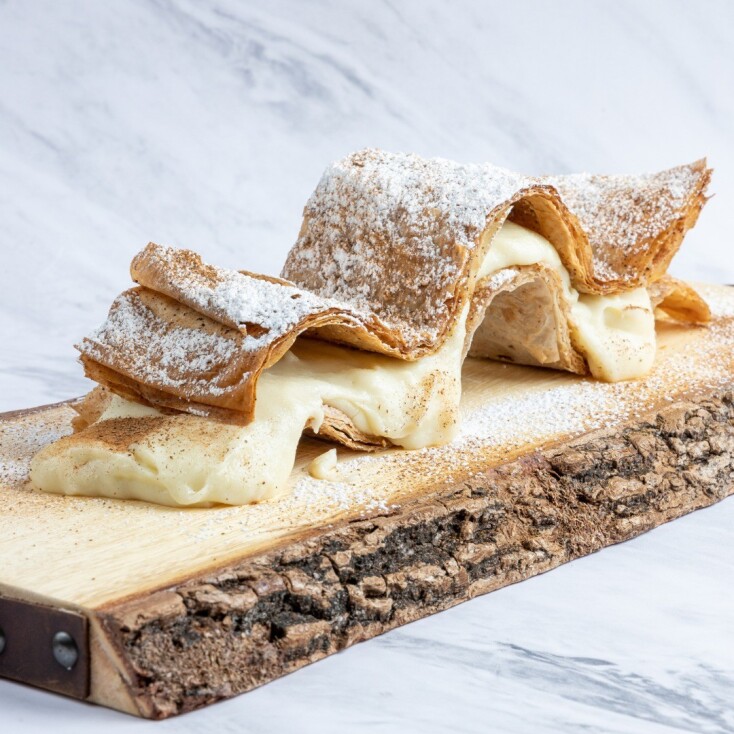 Garcon Brasserie, μπουγάτσα