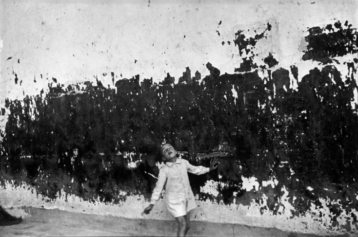 anri-kartie-mpreson-i-apofasistiki-stigmi-tou-metr-tis-fotografias-dromou-10