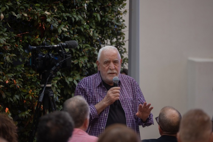 Γιάννης Πετρίδης