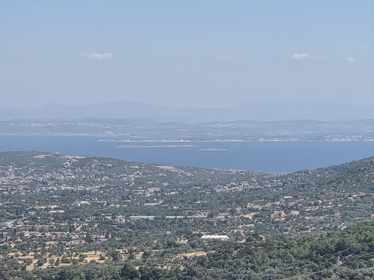 Η θέα από τον Άγιο Γεώργιο Συκούση