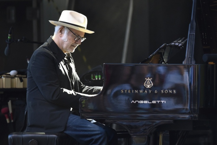 Ο Λουντοβίκο Εïνάουντι στο Καλλιμάρμαρο