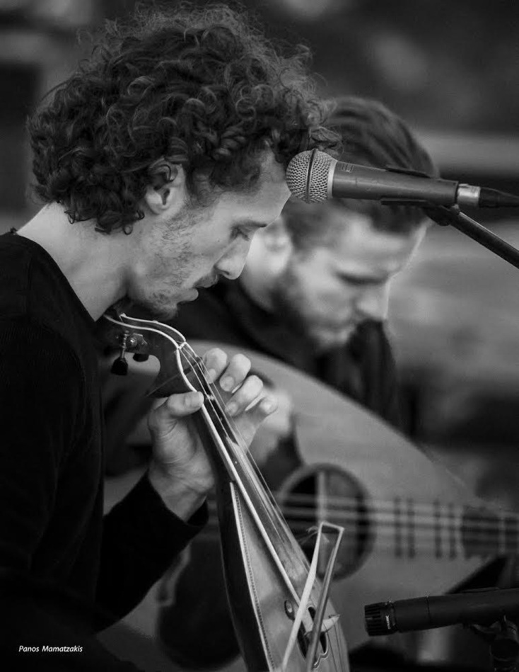 Νίκος και Αντώνης Ξυλούρης στο Θέατρο Βράχων