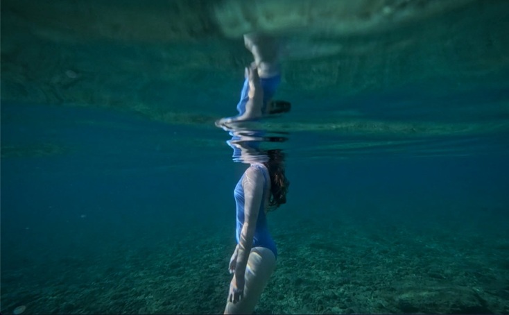 Ελίζα Κρικώνη, 16., 2025.Videoperformance/εγκατάσταση,