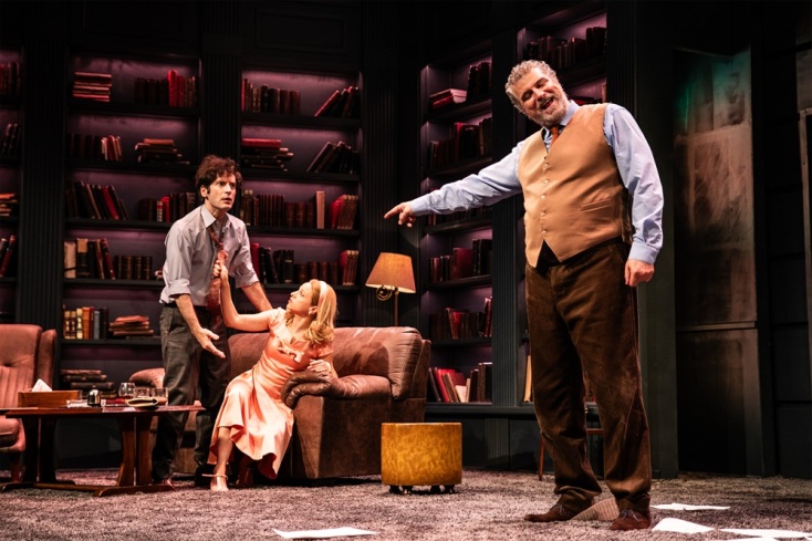 Ποιός φοβάται τη Βιρτζίνια Γουλφ, Θέατρο Ζϊνα