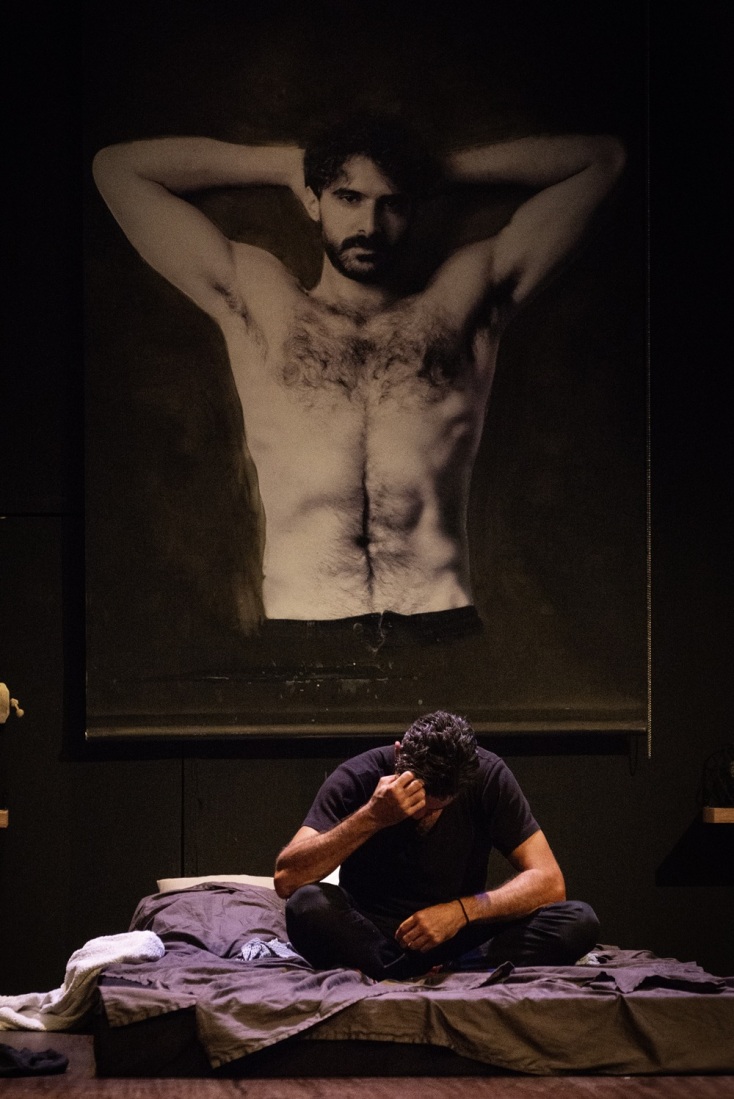 Η «Ξανθιά φράουλα» του Μίνο Μπελέι, σε σκηνοθεσία Αλέξανδρου Ρήγα, στο ΚΘΒΕ