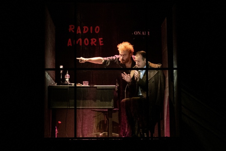 Η «Ξανθιά φράουλα» του Μίνο Μπελέι, σε σκηνοθεσία Αλέξανδρου Ρήγα, στο ΚΘΒΕ