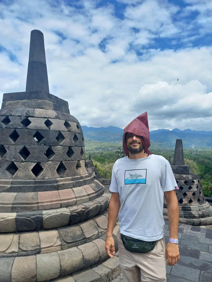 Γιάννης Νιάρρος