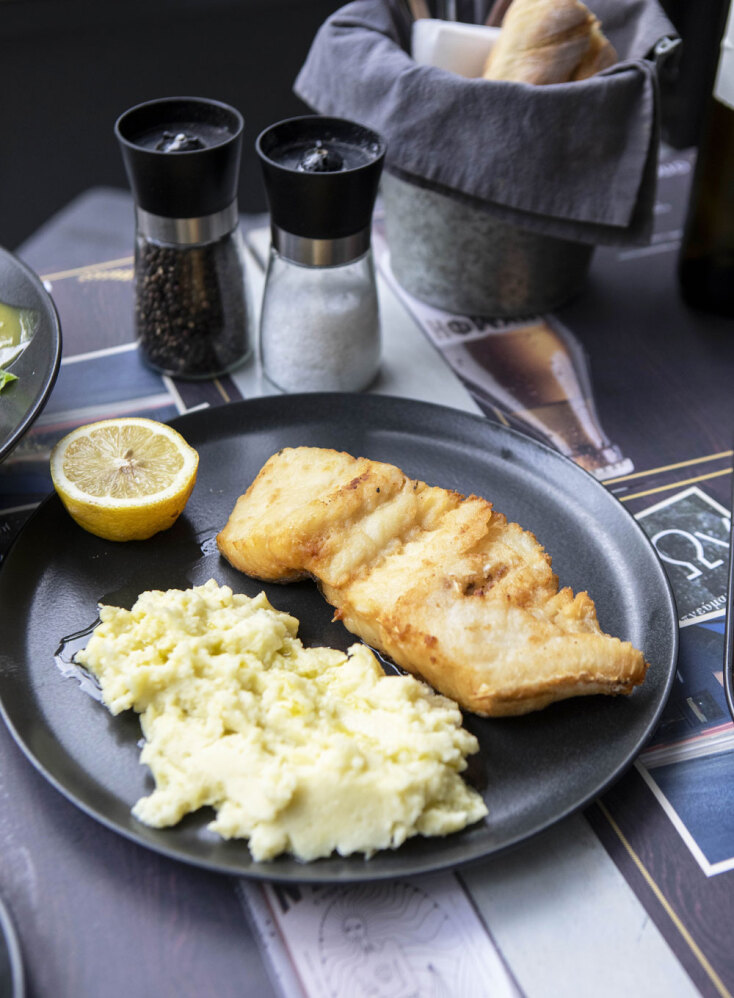 Μεζεδοπωλείο ΠλάτΩν